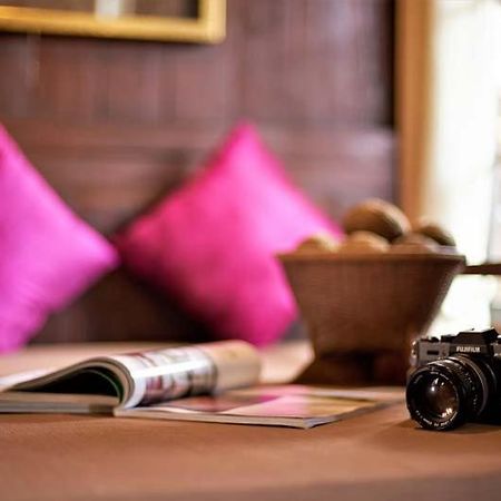 Lilu Pai Hotel Ngoại thất bức ảnh