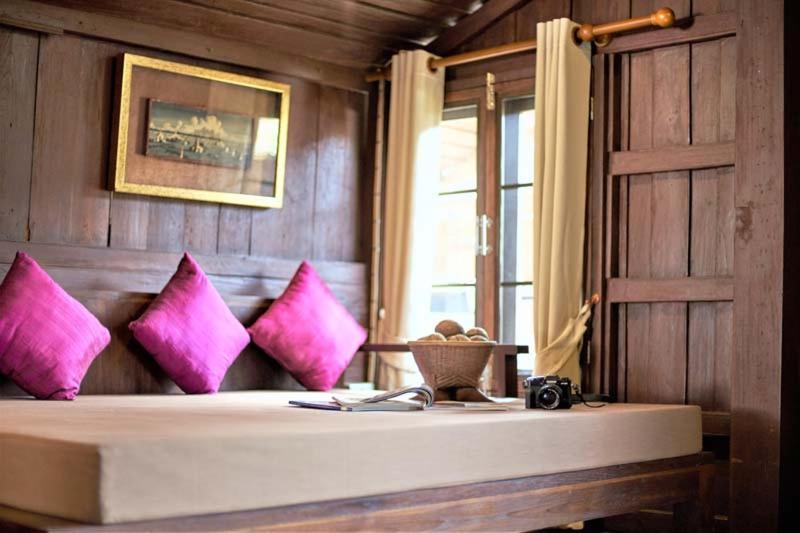 Lilu Pai Hotel Ngoại thất bức ảnh