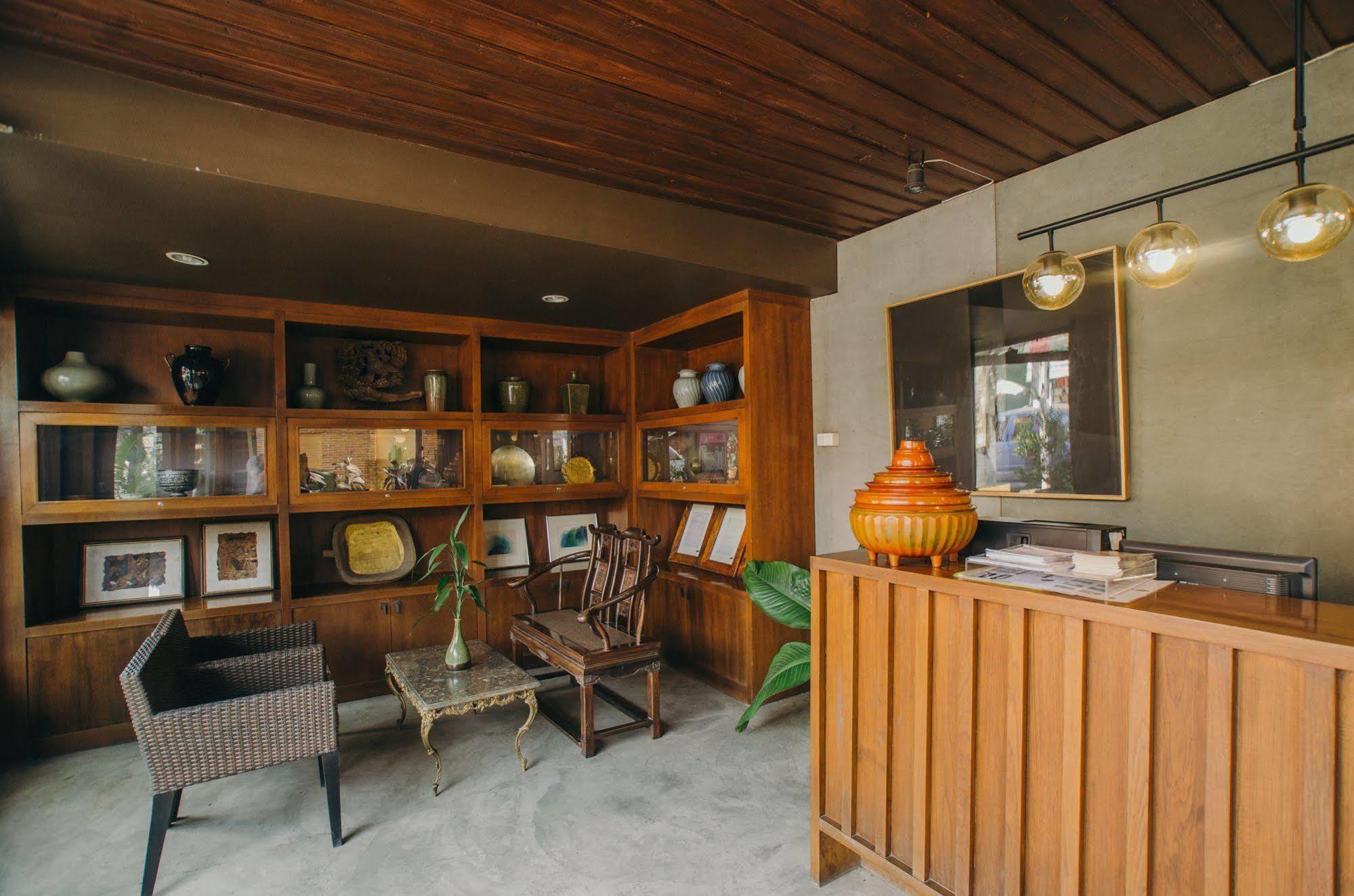 Lilu Pai Hotel Ngoại thất bức ảnh