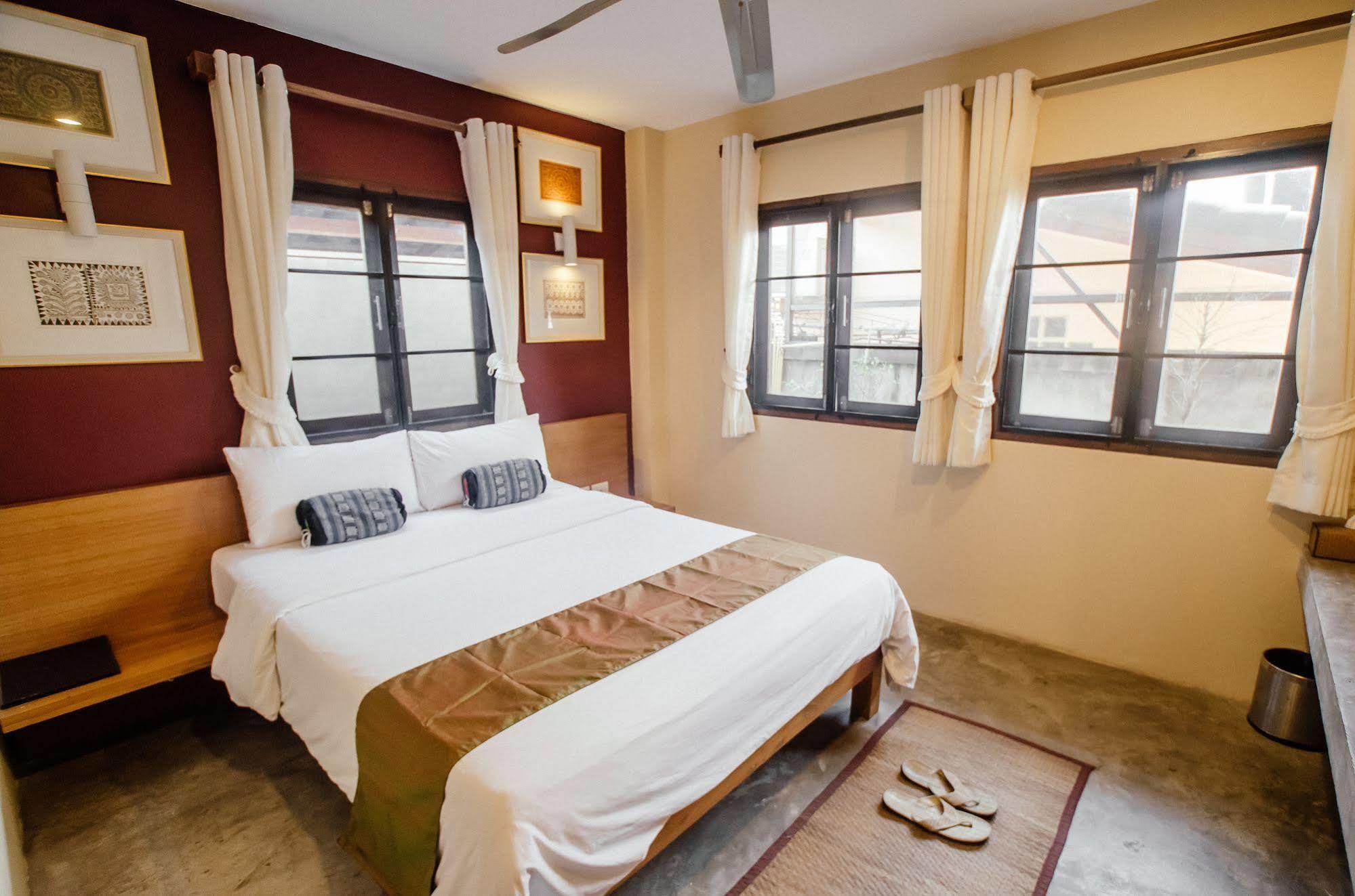 Lilu Pai Hotel Ngoại thất bức ảnh